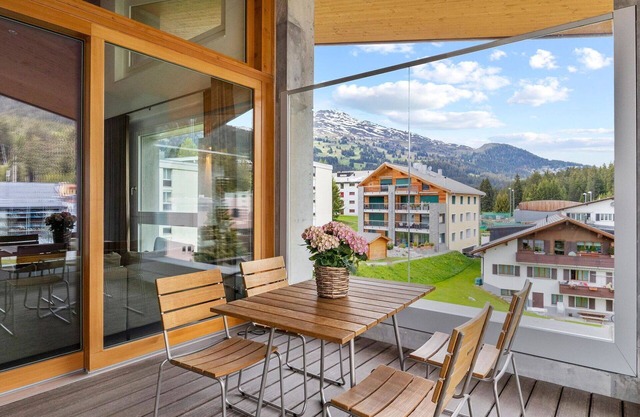 Beautiful apartment for 6 guests with WIFI, TV and balcony