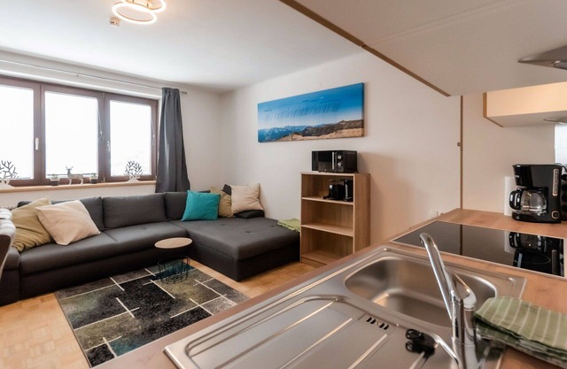 Beautiful apartment for 4 guests with WIFI, TV, balcony, panoramic view and parking