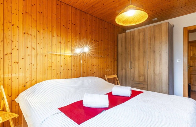 Beautiful apartment for 4 people with WIFI, TV, balcony, panoramic view and parking
