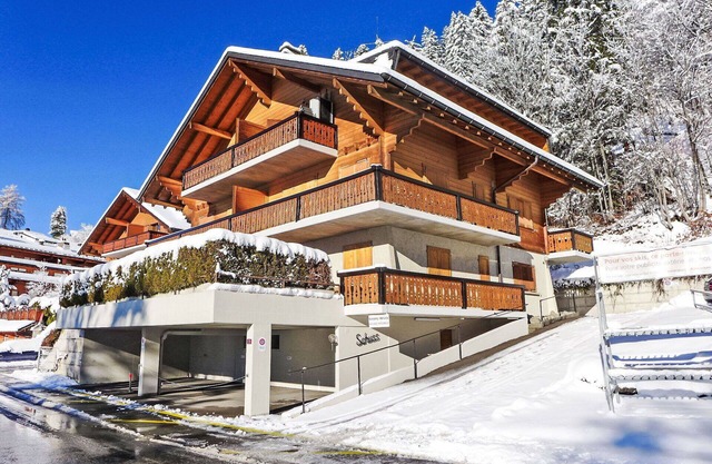 Beautiful apartment for 4 guests with WIFI, TV, terrace and parking