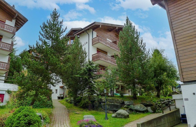 Beautiful apartment for 4 people with TV, terrace, panoramic view and parking