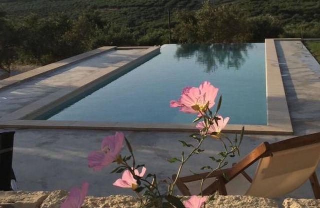 Beautiful apartment for 6 people with A/C, WIFI, pool and terrace