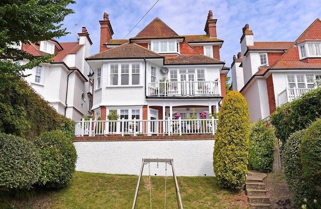 Beautiful apartment with wonderful outside space and coastal views