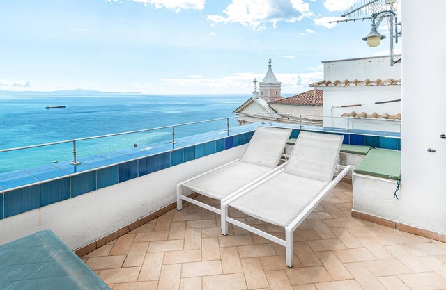 Beautiful apartment in Raito with WiFi