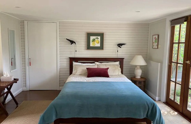 Beautiful Blue Mountains Garden Flatn