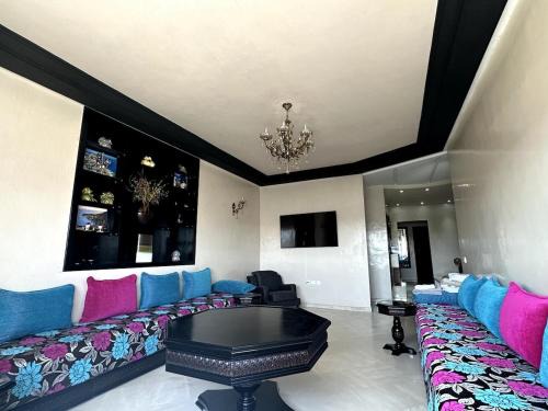 Beautiful, Bright and modern 3 bedroom apartment