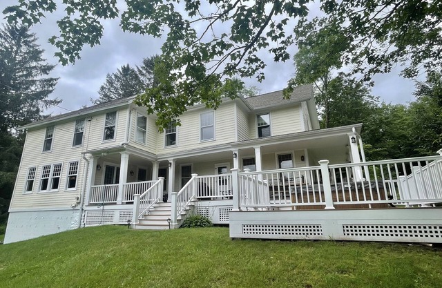Beautiful Catskills country retreat -neighboring reservoir/recreation area