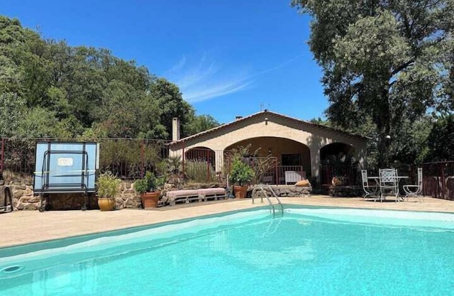 Beautiful Cevennes farmhouse with swimming pool