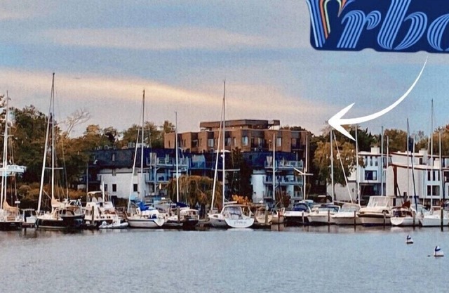 Beautiful Condo by the Naval Academy