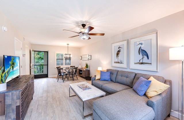 Beautiful Condo with great views of lake & golf course, access to Private Beach