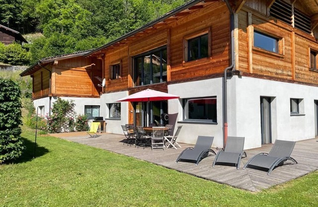 Beautiful contemporary chalet for 8 people - Chamonix Valley