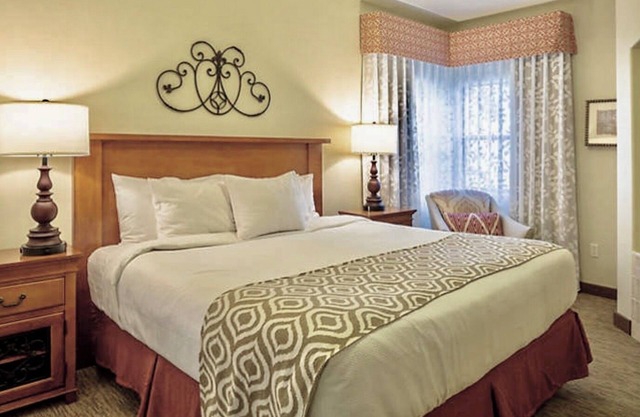 Beautiful Desert 1 BR Villa with Waterslides