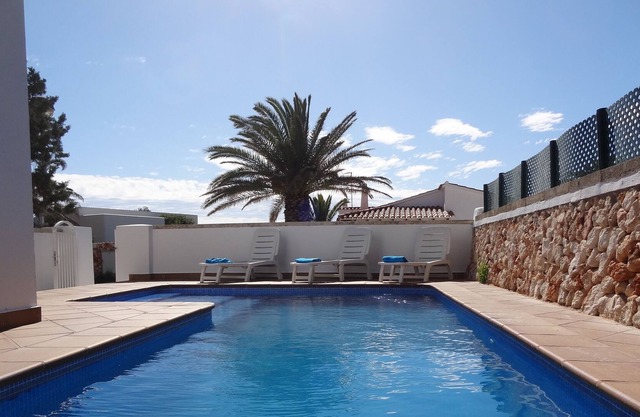 Beautiful villa for 6 people with pool, wifi, air conditioning, barbecue