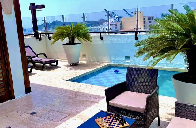 Beautiful Executive Penthouse