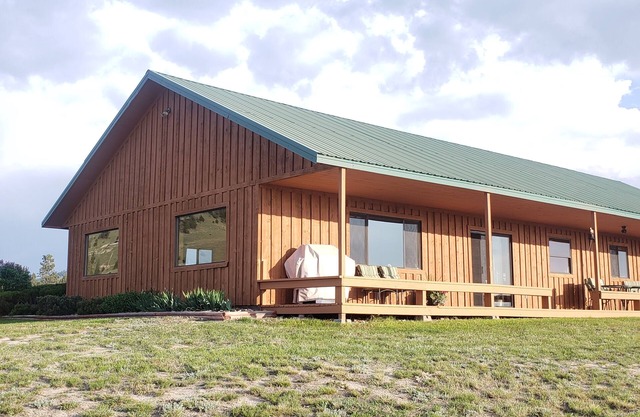 Beautiful family-friendly home nestled in the Montana mountains near Helena