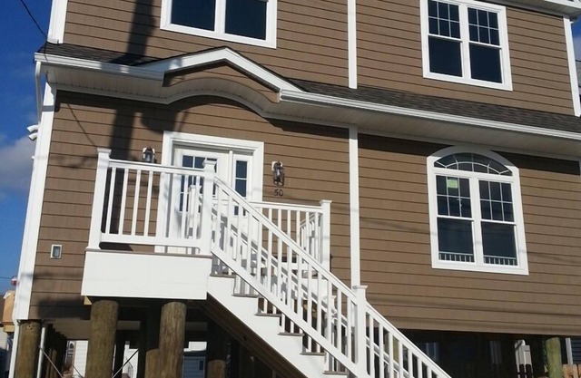 Beautiful Family Vacation Getaway ~ Excellent Location ~ Peace And Quiet!