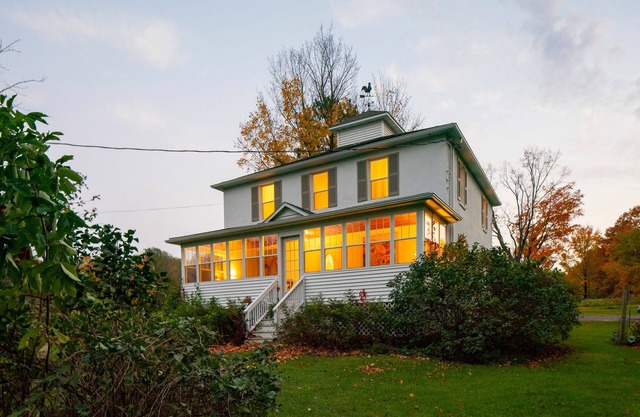 Beautiful Farmhouse on 80 Picturesque Acres