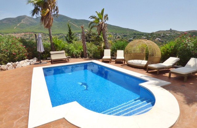 Beautiful Finca in a Tranquil Setting with Fabulous Views