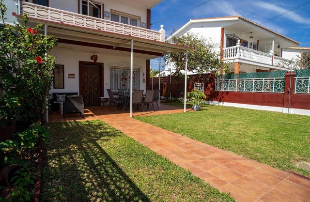 Beautiful home in Torre de Benagalbón