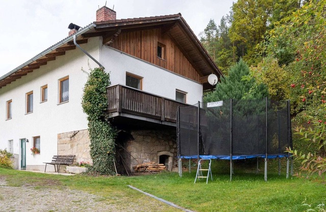 Beautiful holiday home in Viechtach with views