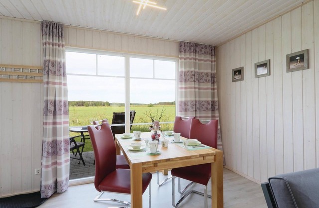 Beautiful home in Zerpenschleuse