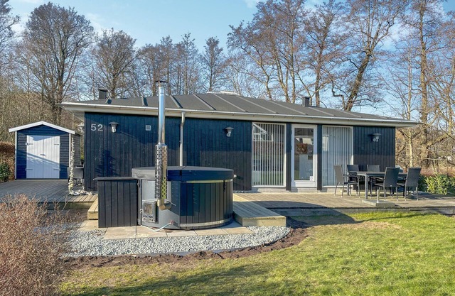 Beautiful home in Aabenraa with sauna