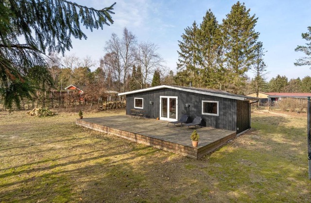 Beautiful Home In Ebeltoft With Kitchen