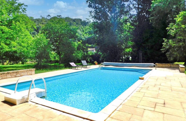 Beautiful home in Groléjac with WiFi