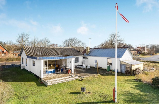 Beautiful home in Nykøbing M with WiFi