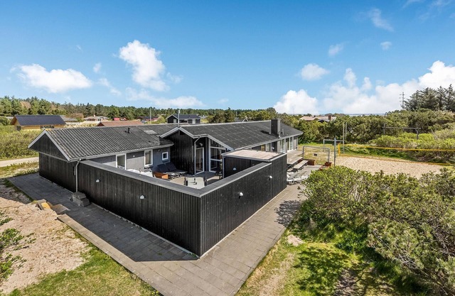 Beautiful home in Ringkøbing with sauna