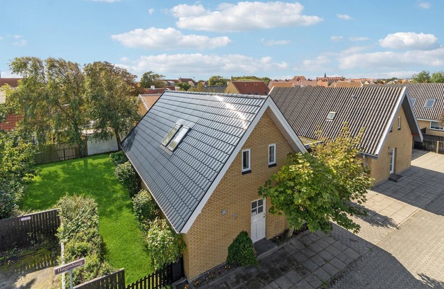 Beautiful home in Skagen with WiFi