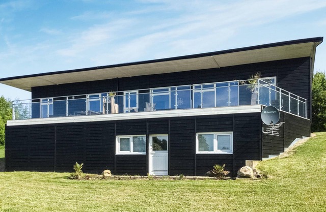 Beautiful home in Spøttrup with sauna