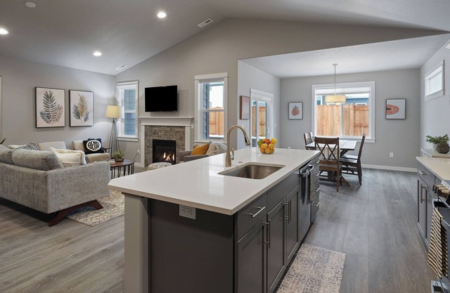 Beautiful Home with Two Dedicated Work Spaces