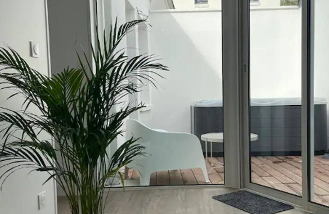 Beautiful House Loft patio jacuzzi clim Tours