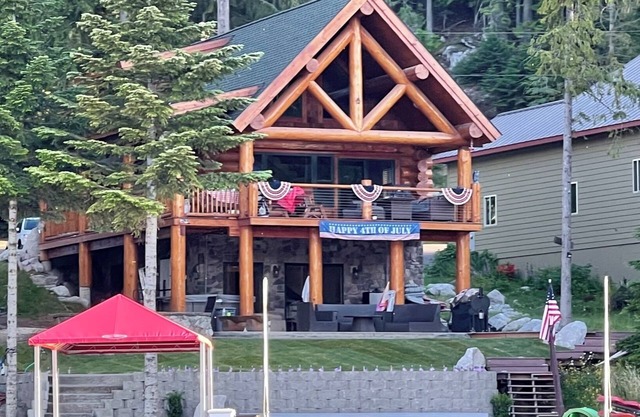 Beautiful Log Cabin Getaway on Pend Orielle w/Private Dock, Hot Tub, Firepit