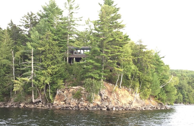 Beautiful Log Lakefront Lodge w/Cove, Beach, Dock and Boathouse