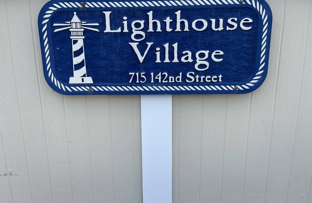 Beautiful Ocean City. MD Condo close to Delaware & Maryland Beaches