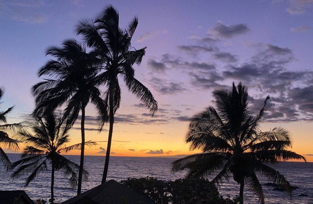 Beautiful Oceanfront Views! Enjoy Hotub, Grill & 3 Lanais!