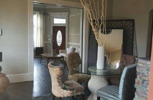 Beautiful Playhouse w/Pool & Podcast Room! 6 mins from DTWN ATL