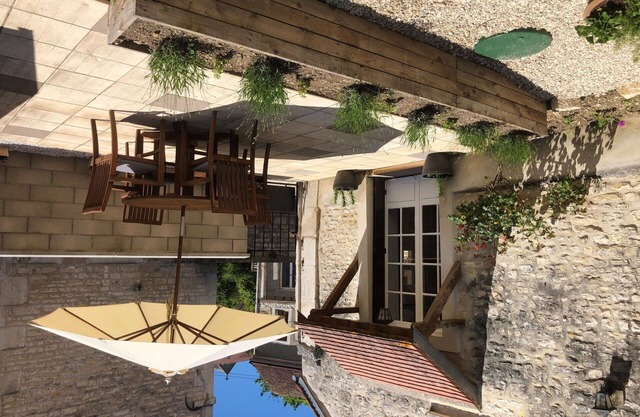 Beautiful private villa for 4 guests with WIFI, TV, terrace, pets allowed and parking
