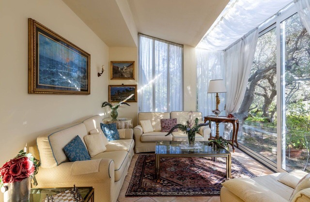 Beautiful private villa for 4 people with WIFI, A/C, TV, patio, panoramic view and parking