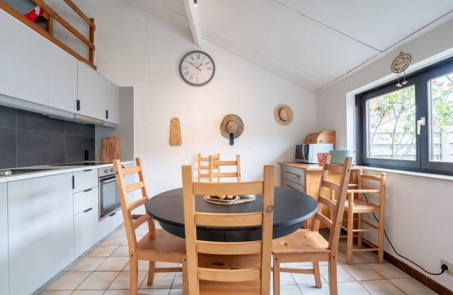 Beautiful private villa for 5 people with WIFI, TV, terrace and pets allowed