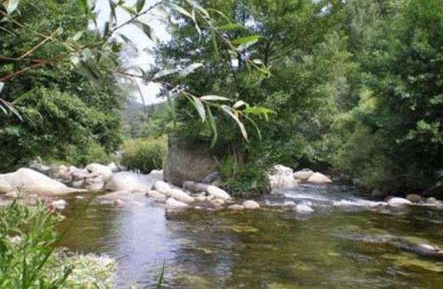 Beautiful Restored Mill With Pool And Direct Private River Access