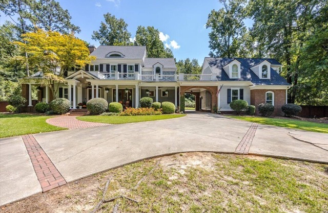 Beautiful Southern Living Magazine estate in North Macon