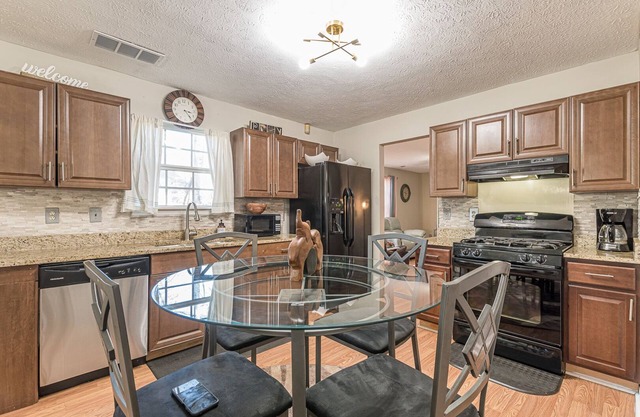 Beautiful spacious updated home with 2 Family Rooms!