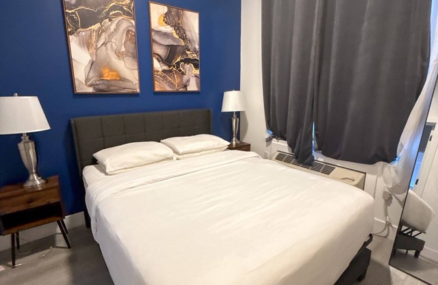 Beautiful Studio Near Airport 6984