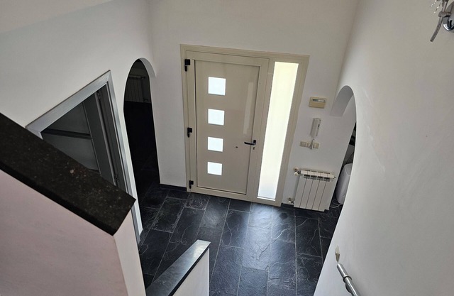 Beautiful vacation home in Calonge with sea views, garage and private pool.