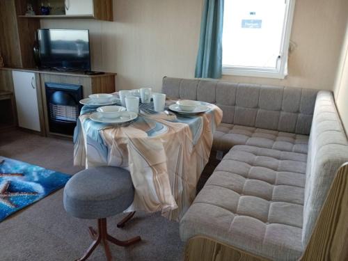 Beautiful van, beaches, accessible pet friendly