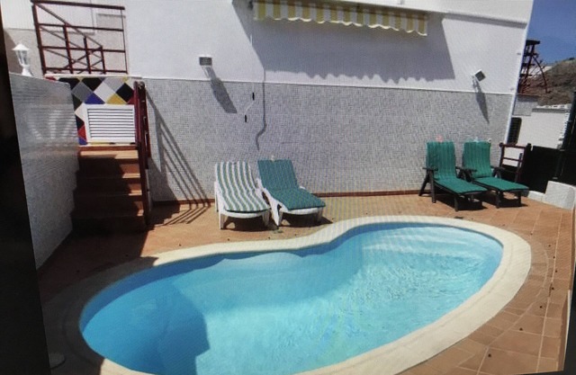 BEAUTIFUL VILLA, SEA, SUN, BEACH AND PRIVATE POOL, CLIMATIZED, A CHARM