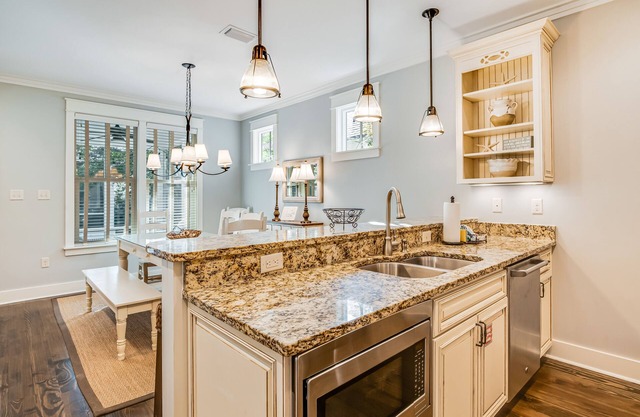 Beautiful Watersound West house, gated community, deeded access to large beach